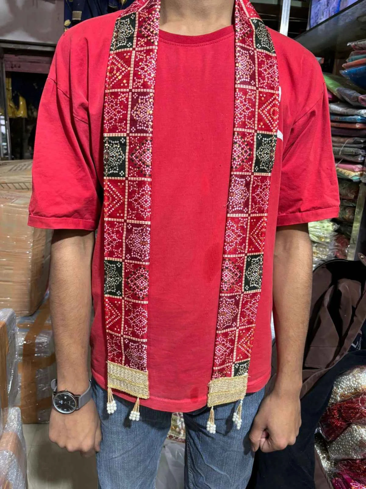 Red and yellow Bandhani phatka with pearl latkan for men