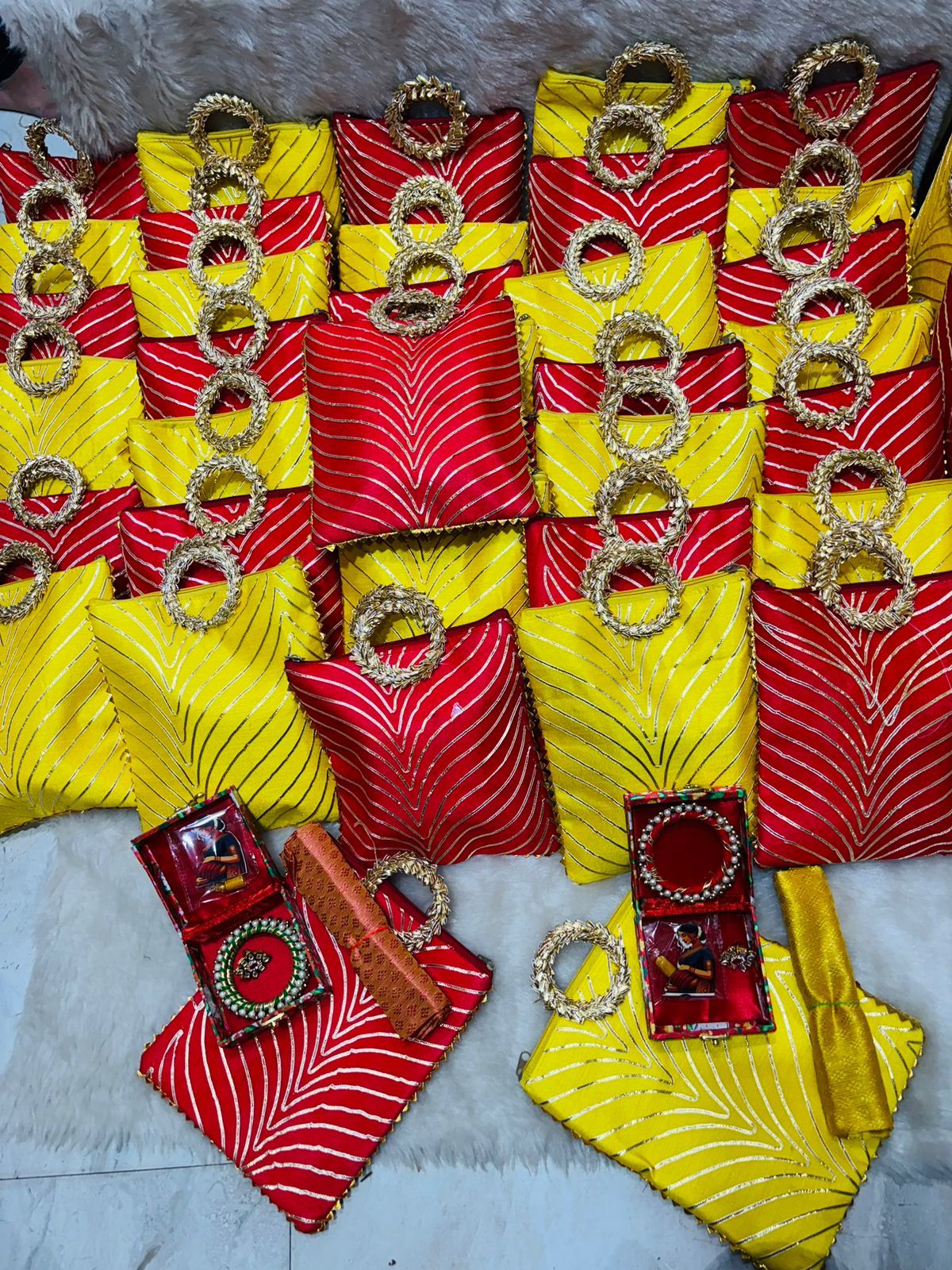Designer hand pears return gift set with kangan ring haldi kumkum and comb packed in gift box