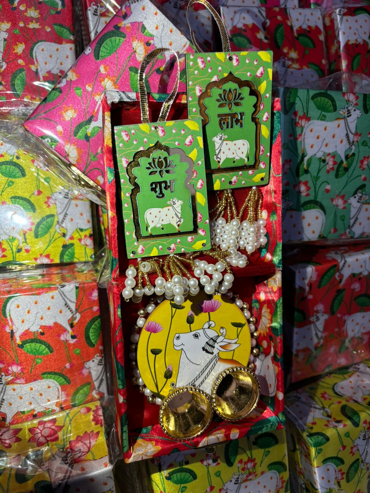 Pichwai roli chawal plate set with shubh labh packed in decorative pichwai box for pooja and festive gifting