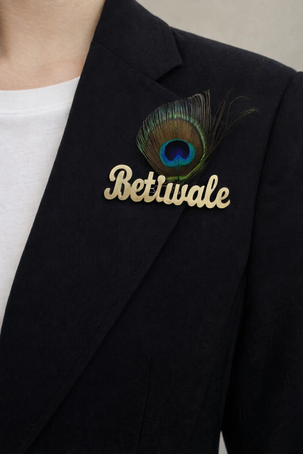 Betiwale brooch for wedding functions and family events