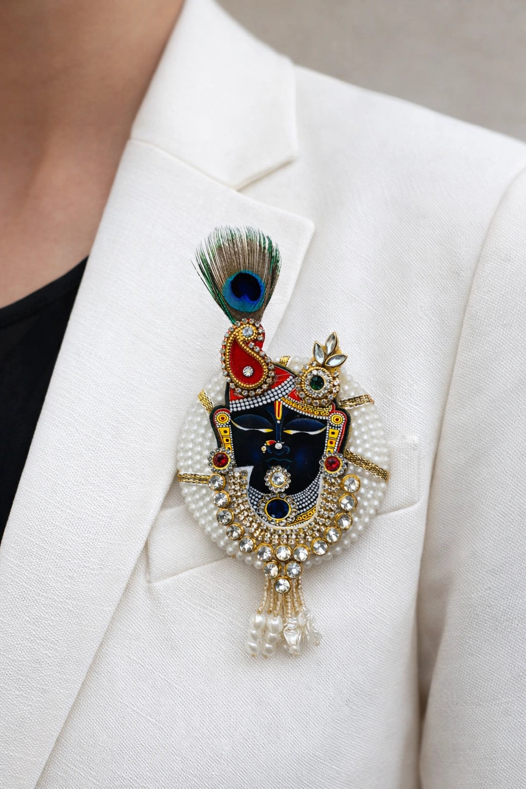 Shrinathji Brooch with Pearl & Kundan Work for Pooja and Festive Wear