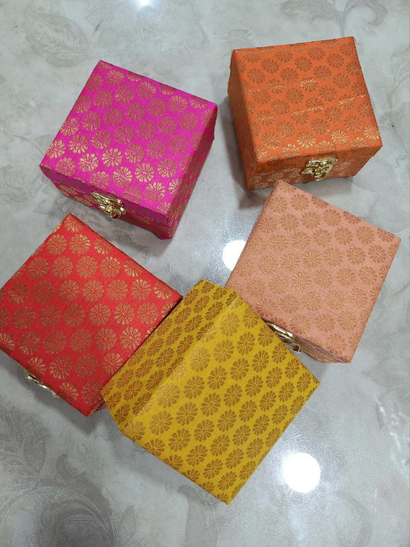 Luxury 4×4 wedding session box used for Indian wedding rituals and ceremonial gifting