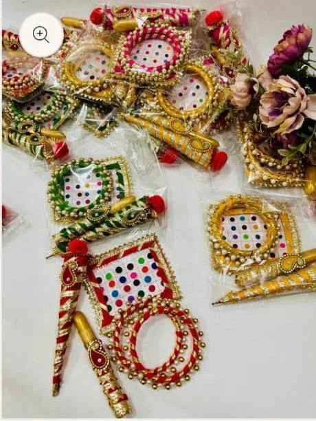 Traditional Gangaur Shringar Set with Bindi Mehndi and Bangles