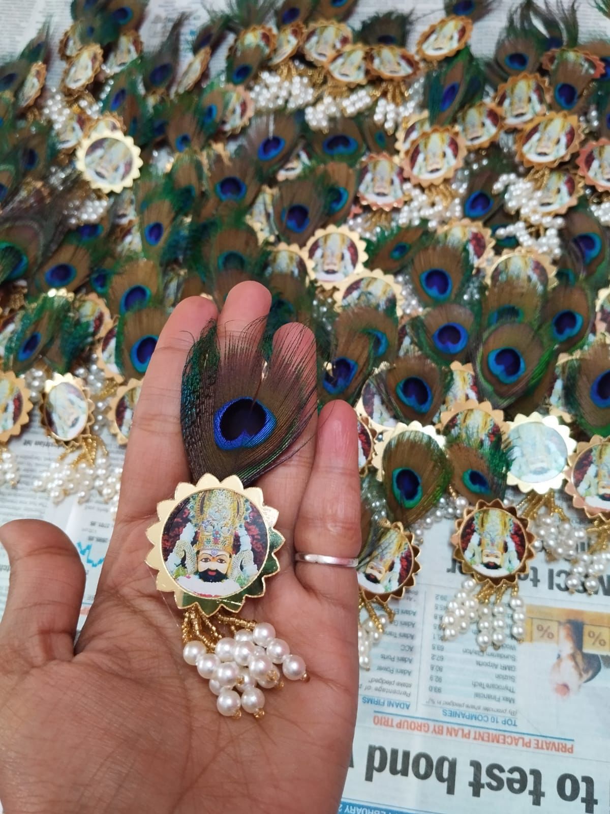 Khatu Shyam Ji Bhajan Brooch for Kirtan and Satsang