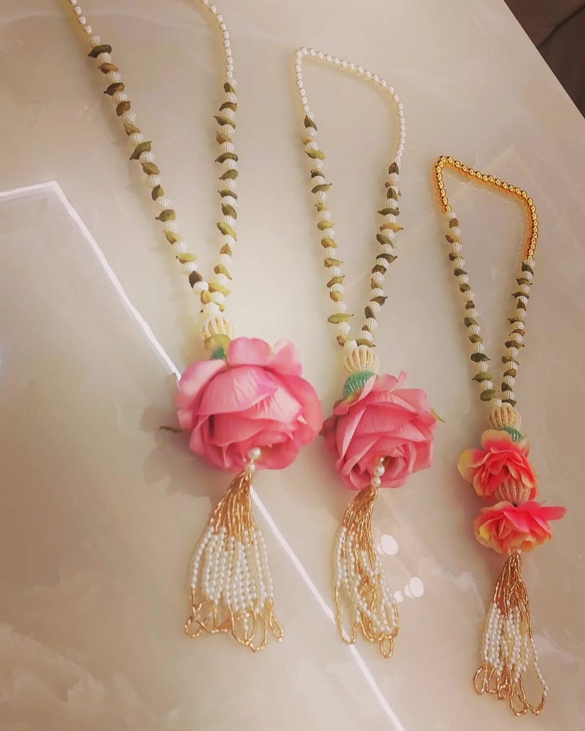 Pearl elaichi flower swagat mala used for Indian wedding welcome decoration