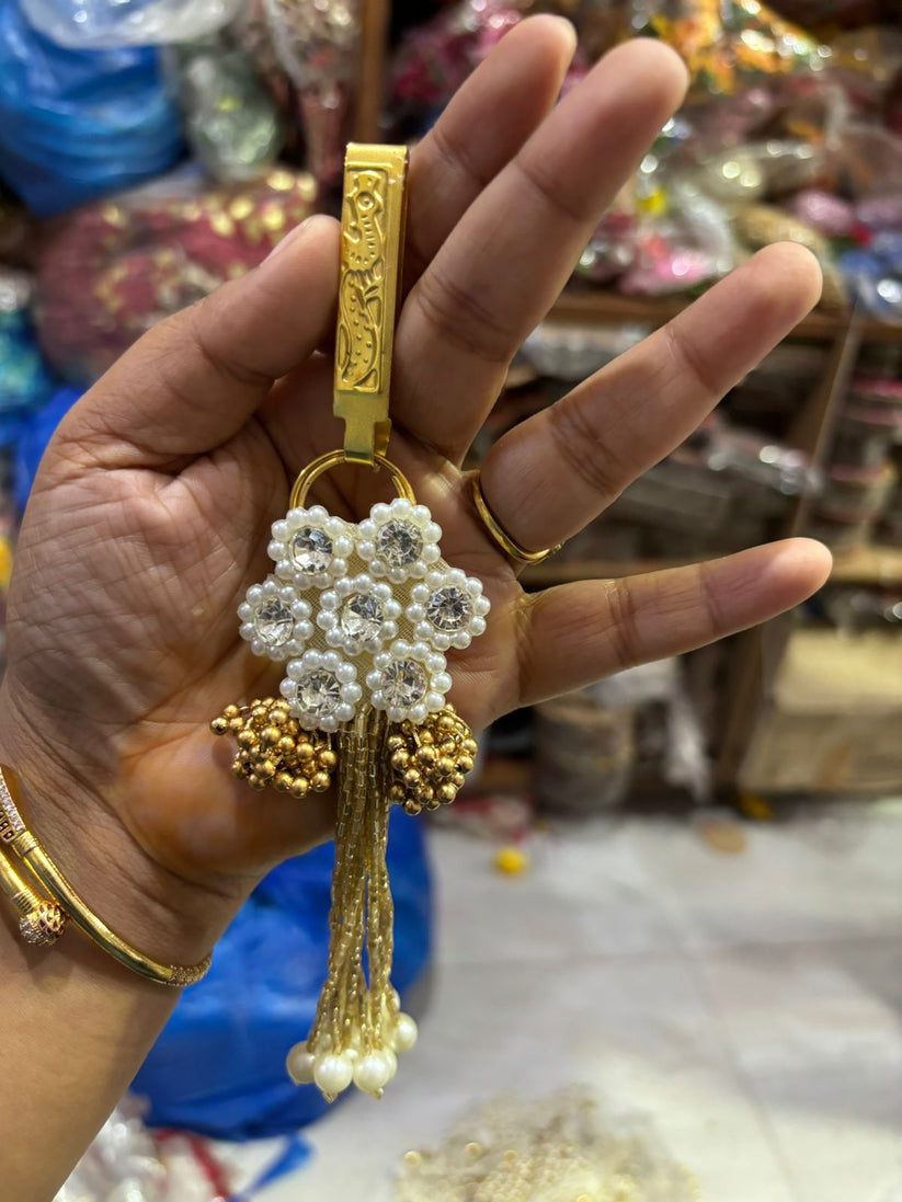 Pearl and kundan design satka used for wedding gifting and pooja decoration